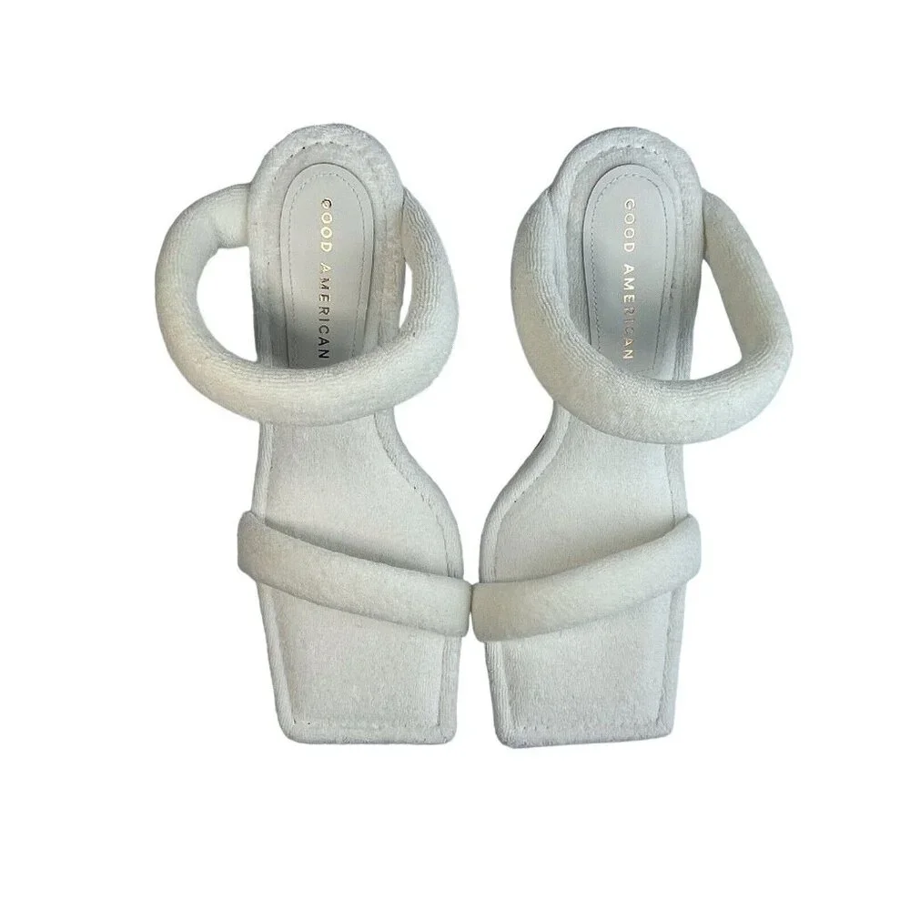 Good American Women Size 9 Heels White Terry GA354T-X NEW Kardashian Gold Accent - Picture 6 of 12